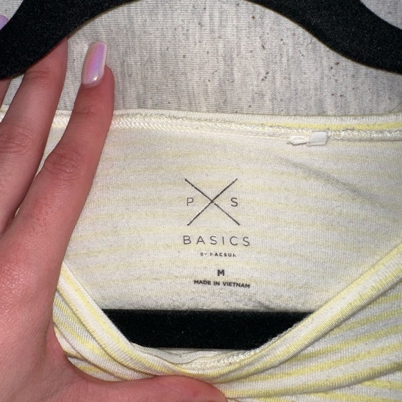 Pac-sun yellow and white striped crop top with ruffle detailing. Size Medium - Picture 2 of 4